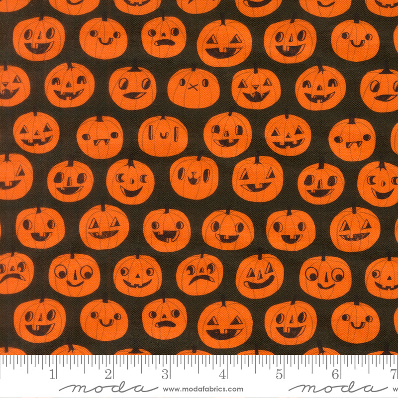 Only Treats -Pumpkins Midnight-Moda-37154 24