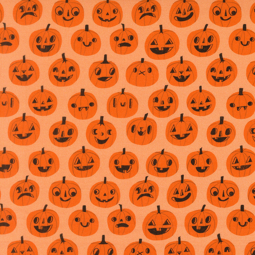 Only Treats -Pumpkins Apricot-Moda-37154 20
