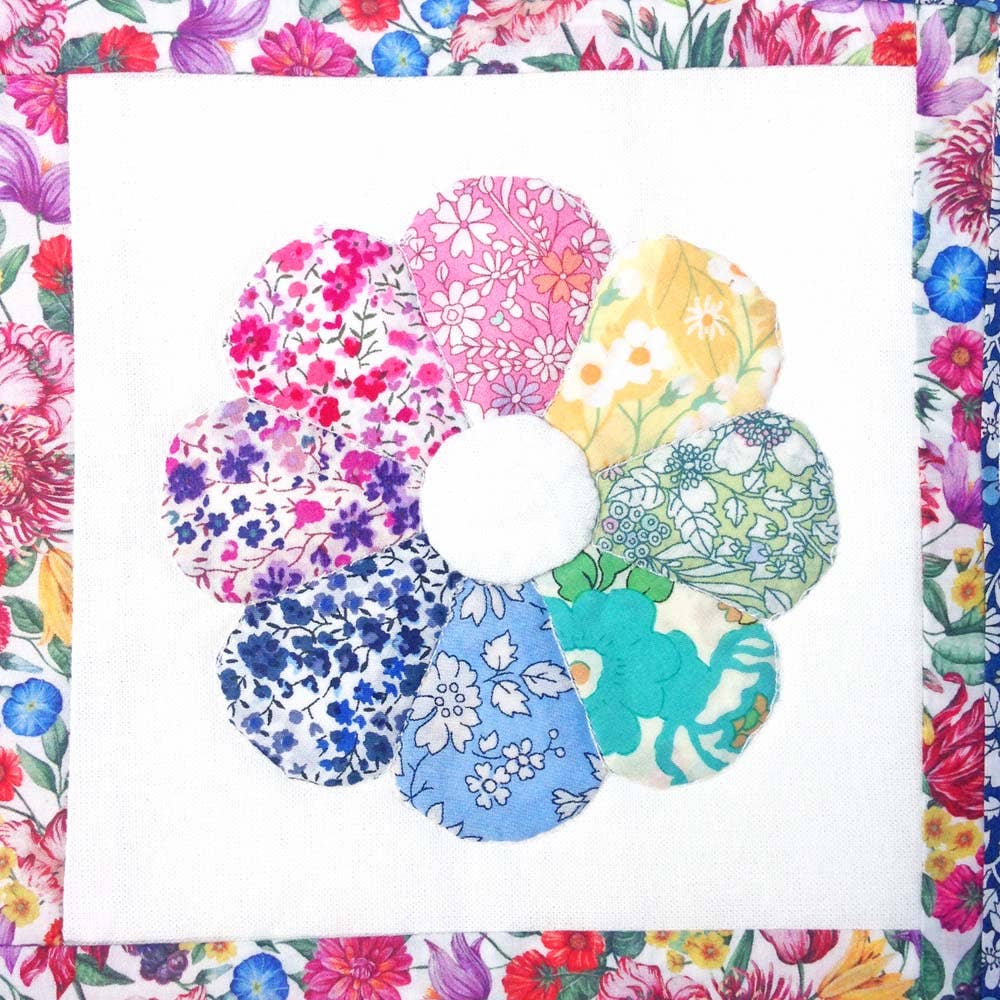 Liberty Tana Lawn® Fabric Rainbow Mini Sampler Quilt Kit-Alice Caroline-Liberty 203