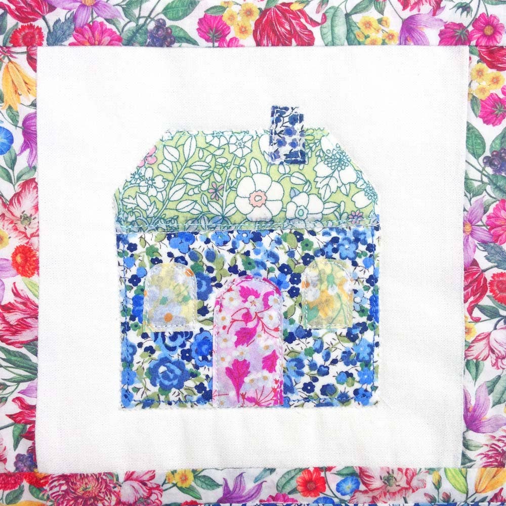 Liberty Tana Lawn® Fabric Rainbow Mini Sampler Quilt Kit-Alice Caroline-Liberty 203