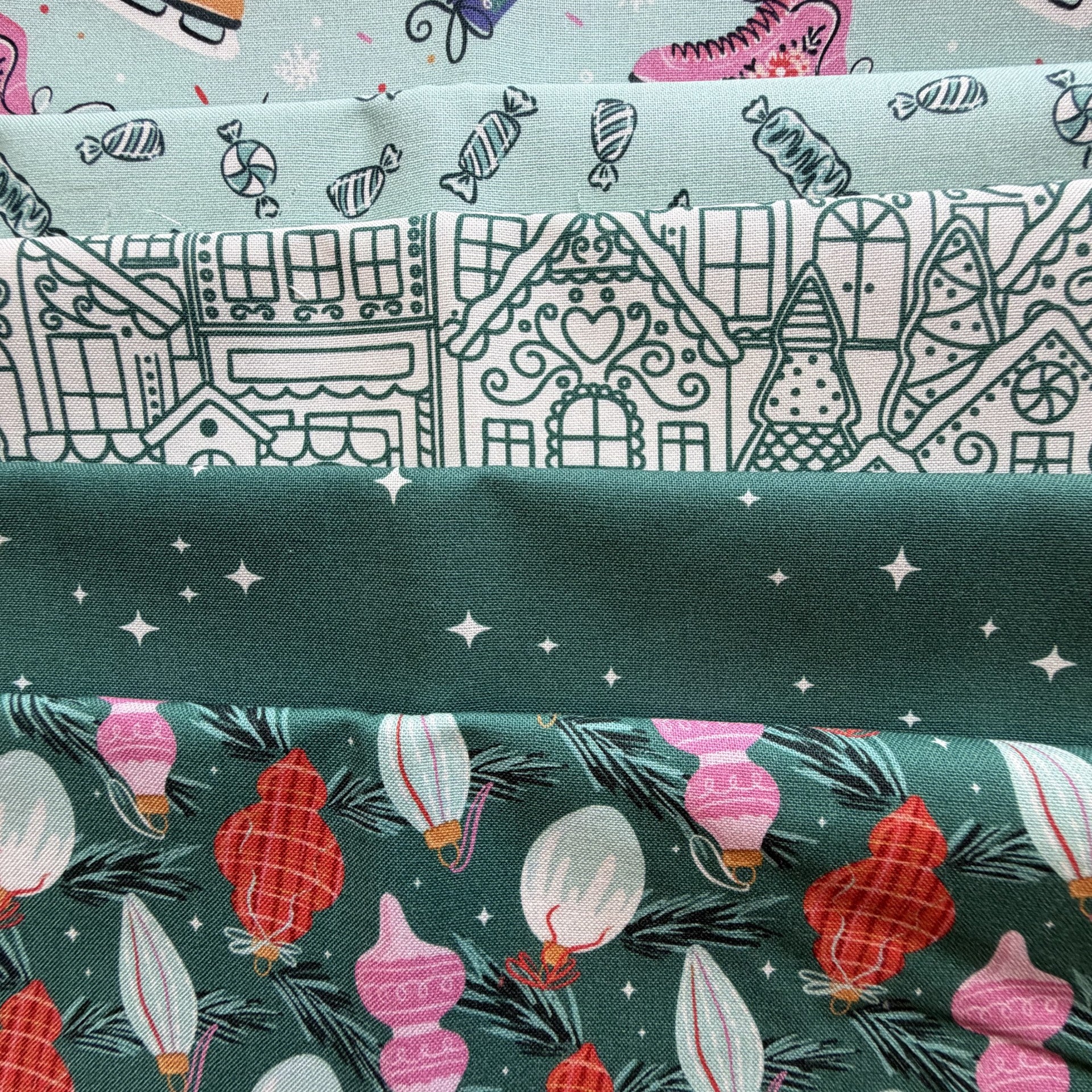 Jolly Tidings-Fat Quarter Bundle 13 Pcs-Cloud9-FQB-JollyTidings